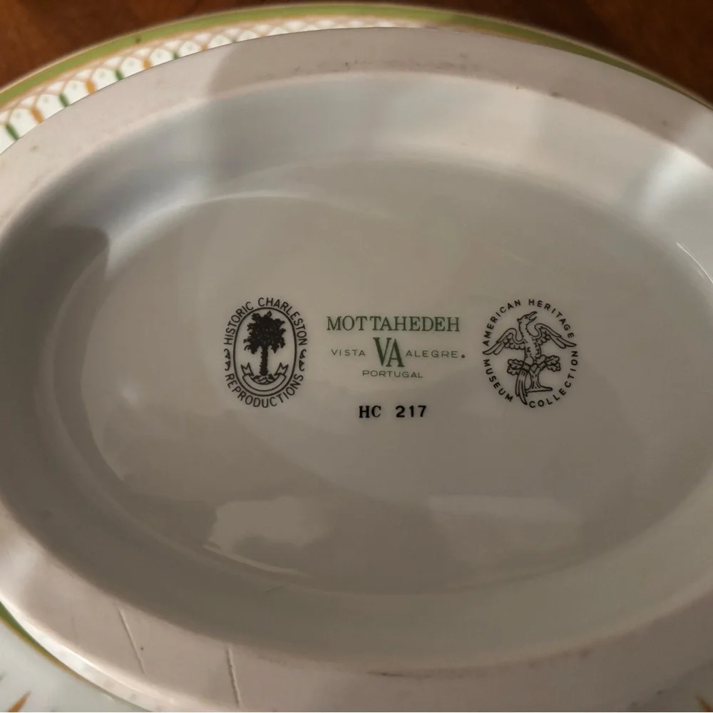Stunning Mottahedeh Vista Alegre Tureen with Platter - Picture 5 of 5